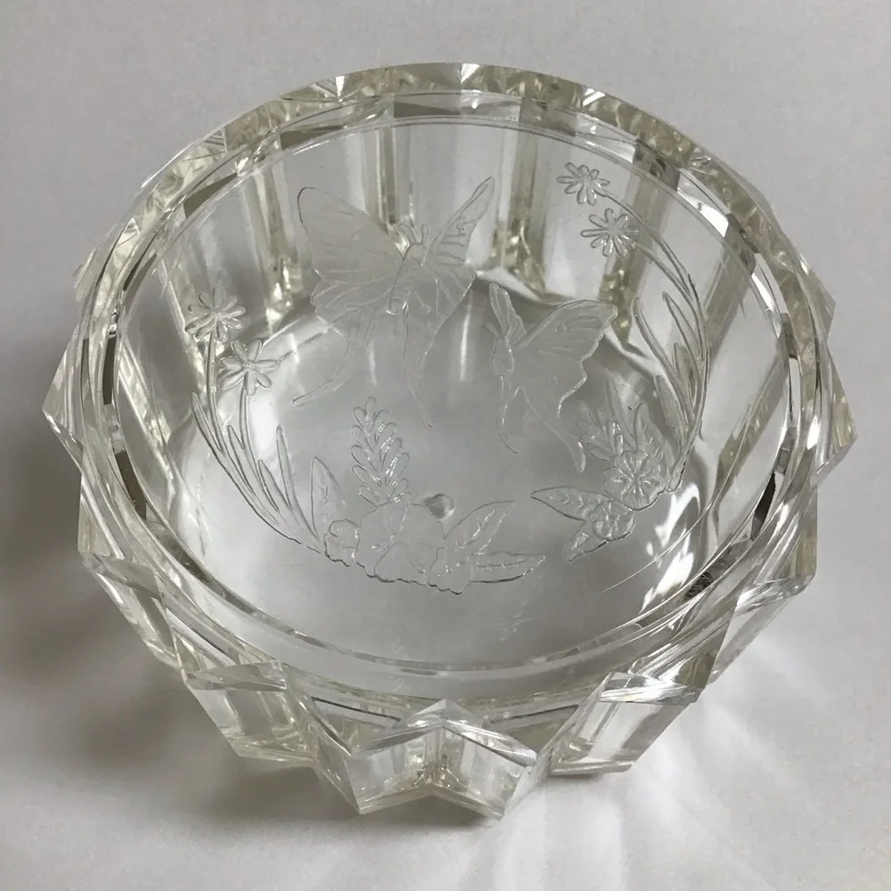 Lucite Acrylic Jewelry Box w/Lid Etched Butterfly Floral 70’s Boho Diamond Edge
